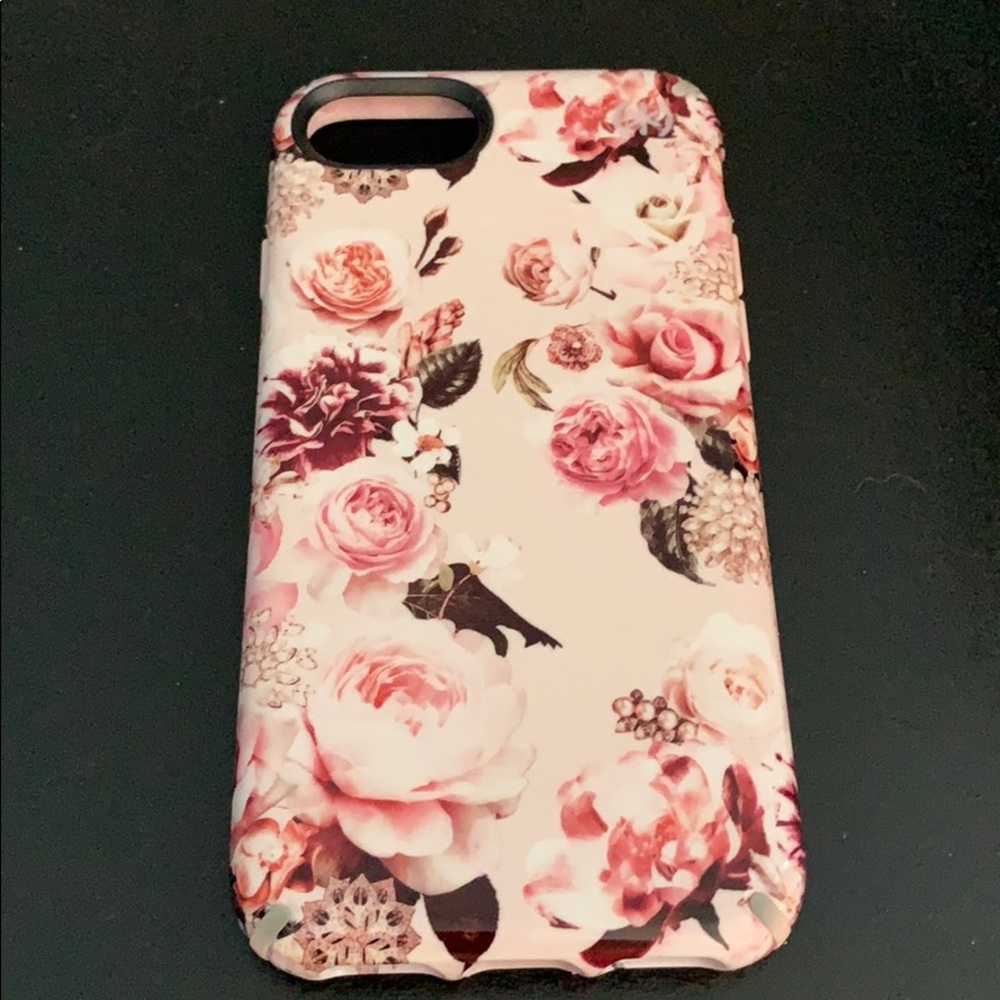 Four speck iPhone 8 cases.